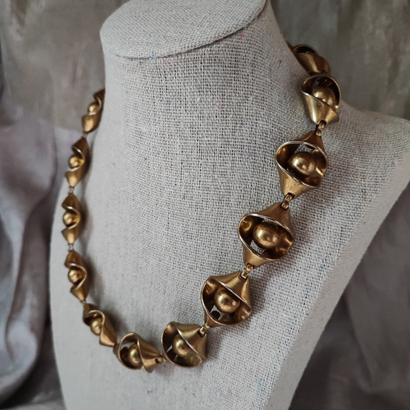 J Crew Pea in a Pod Fortune Cookie Oxidized Brass Metal Necklace Signed - Picture 2 of 14